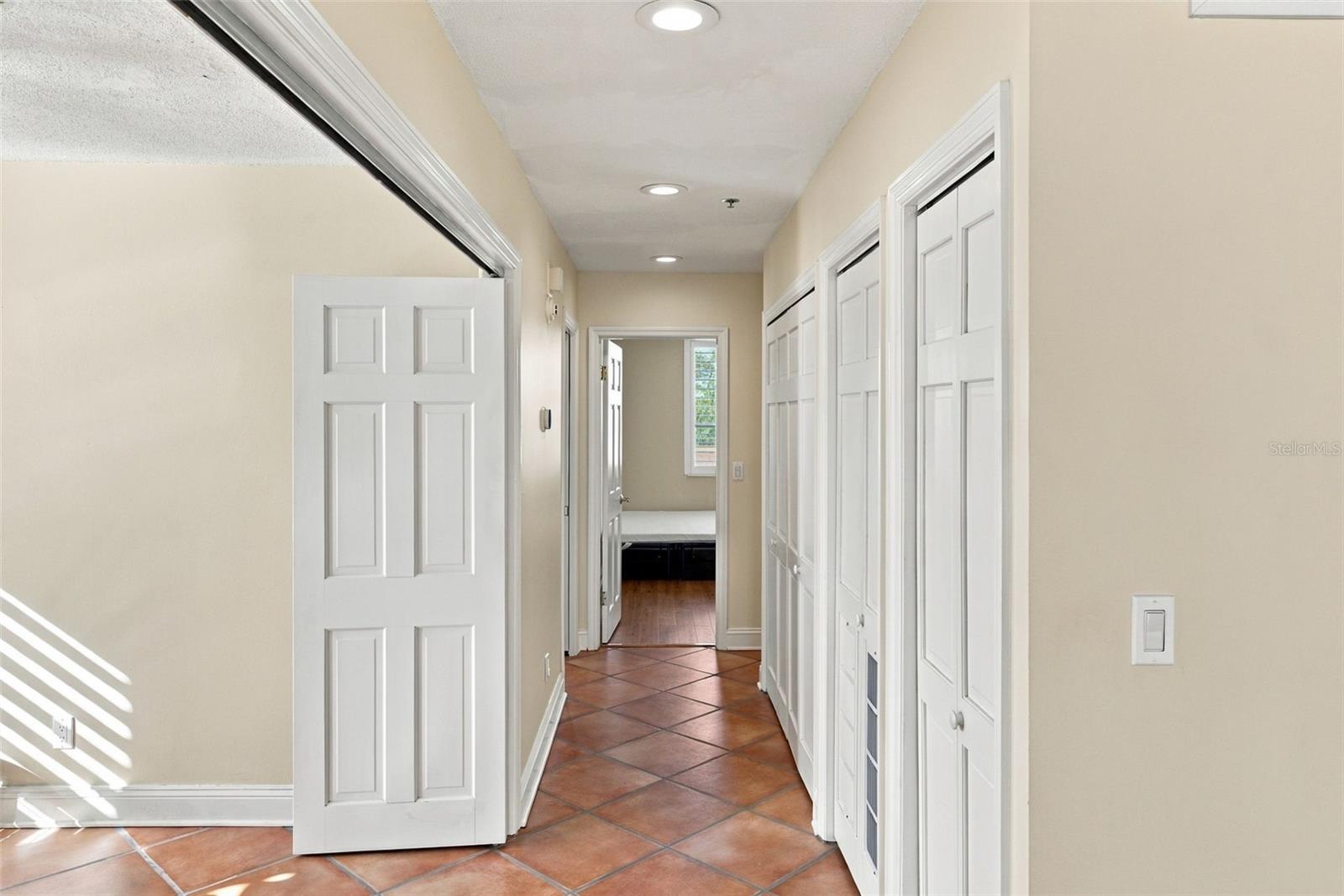 1 BARBADOS AVENUE, #2D, Tampa, FL 33606