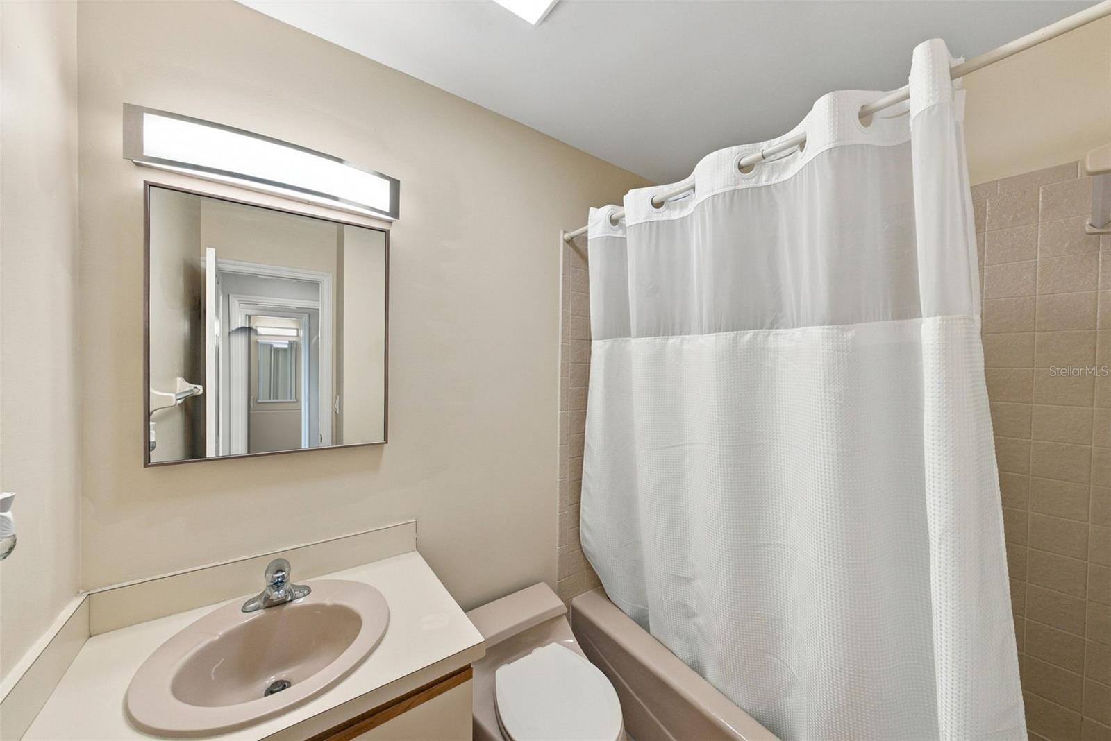 1 BARBADOS AVENUE, #2D, Tampa, FL 33606