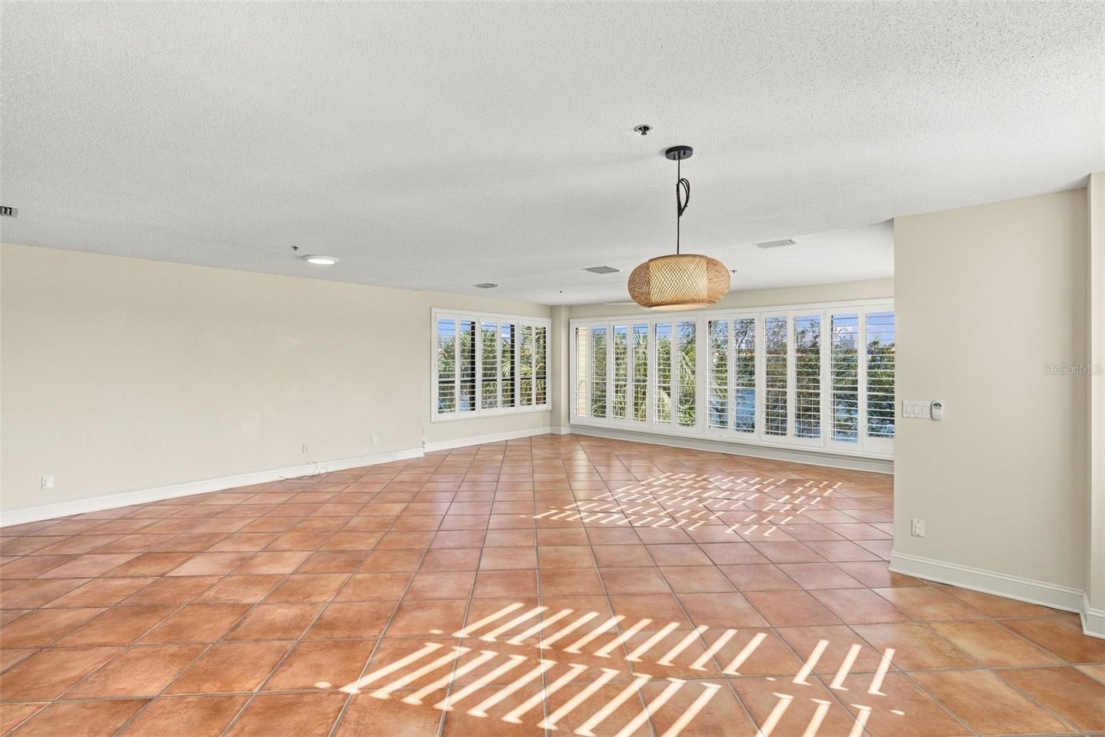1 BARBADOS AVENUE, #2D, Tampa, FL 33606