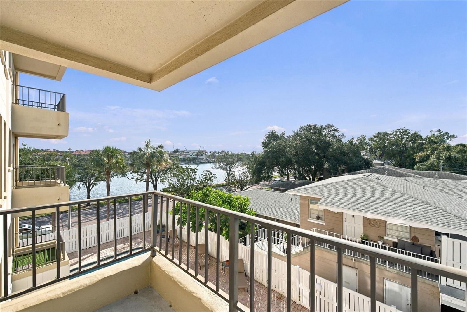 1 BARBADOS AVENUE, #2D, Tampa, FL 33606