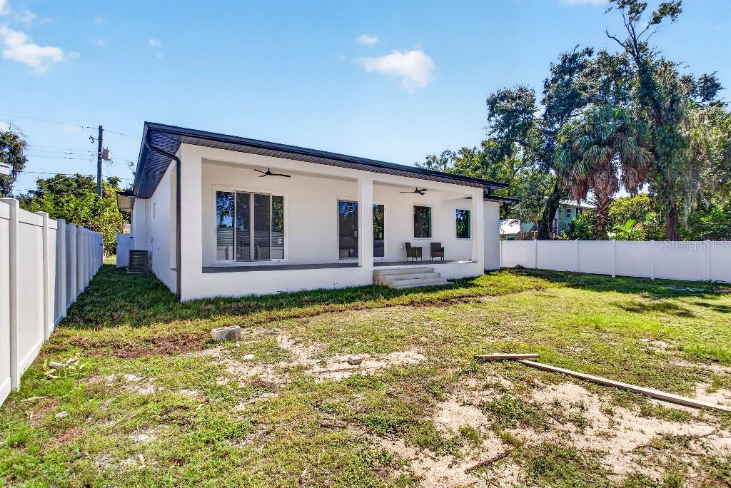 7812 N MULBERRY STREET, Tampa, FL 33604