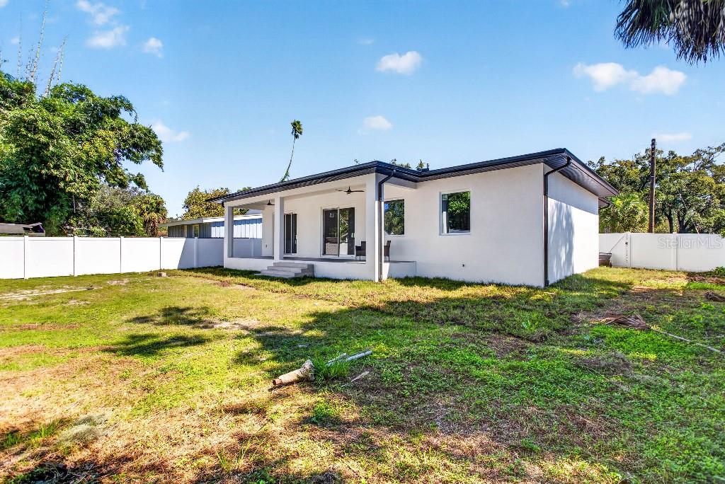 7812 N MULBERRY STREET, Tampa, FL 33604