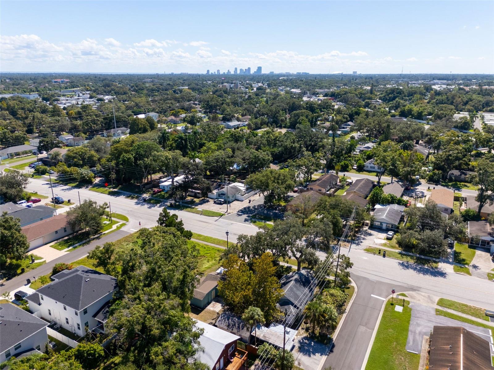 2927 62ND AVENUE N, St Petersburg, FL 33702