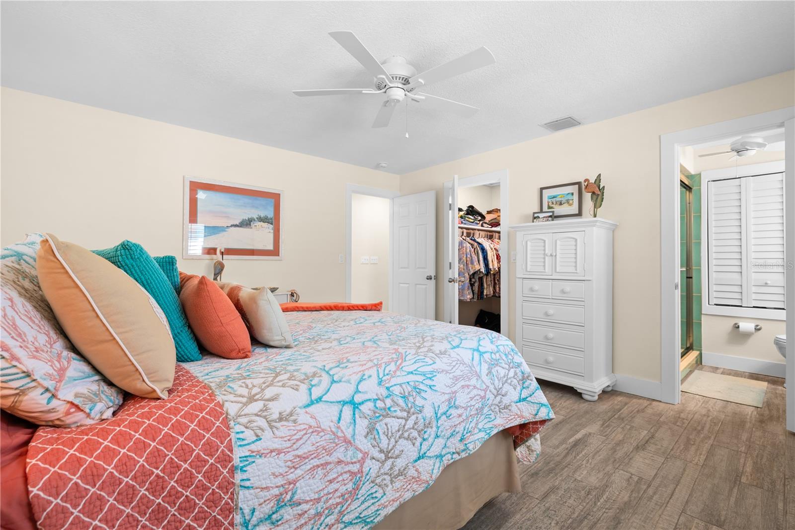 929 SANTA MONICA DRIVE, Dunedin, FL 34698