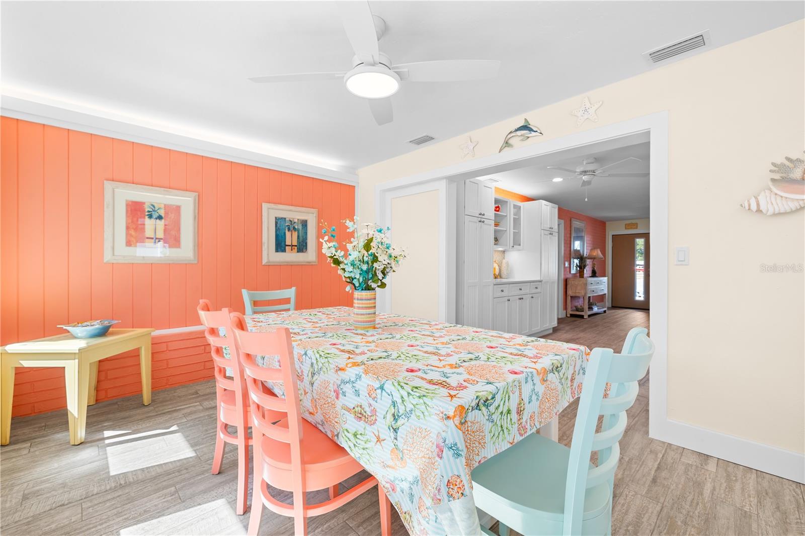 929 SANTA MONICA DRIVE, Dunedin, FL 34698