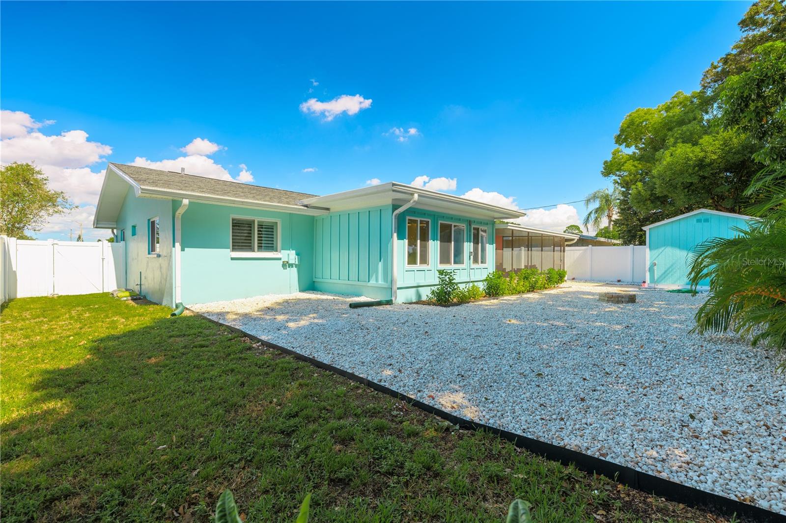 929 SANTA MONICA DRIVE, Dunedin, FL 34698