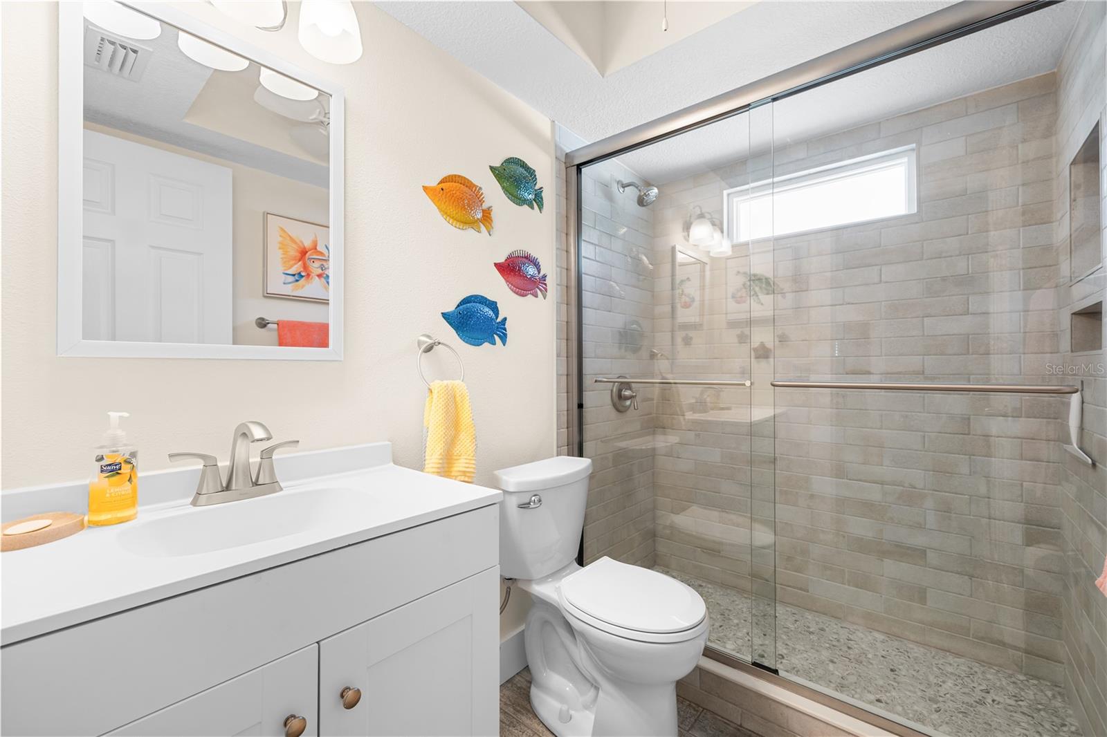 Second bathroom.