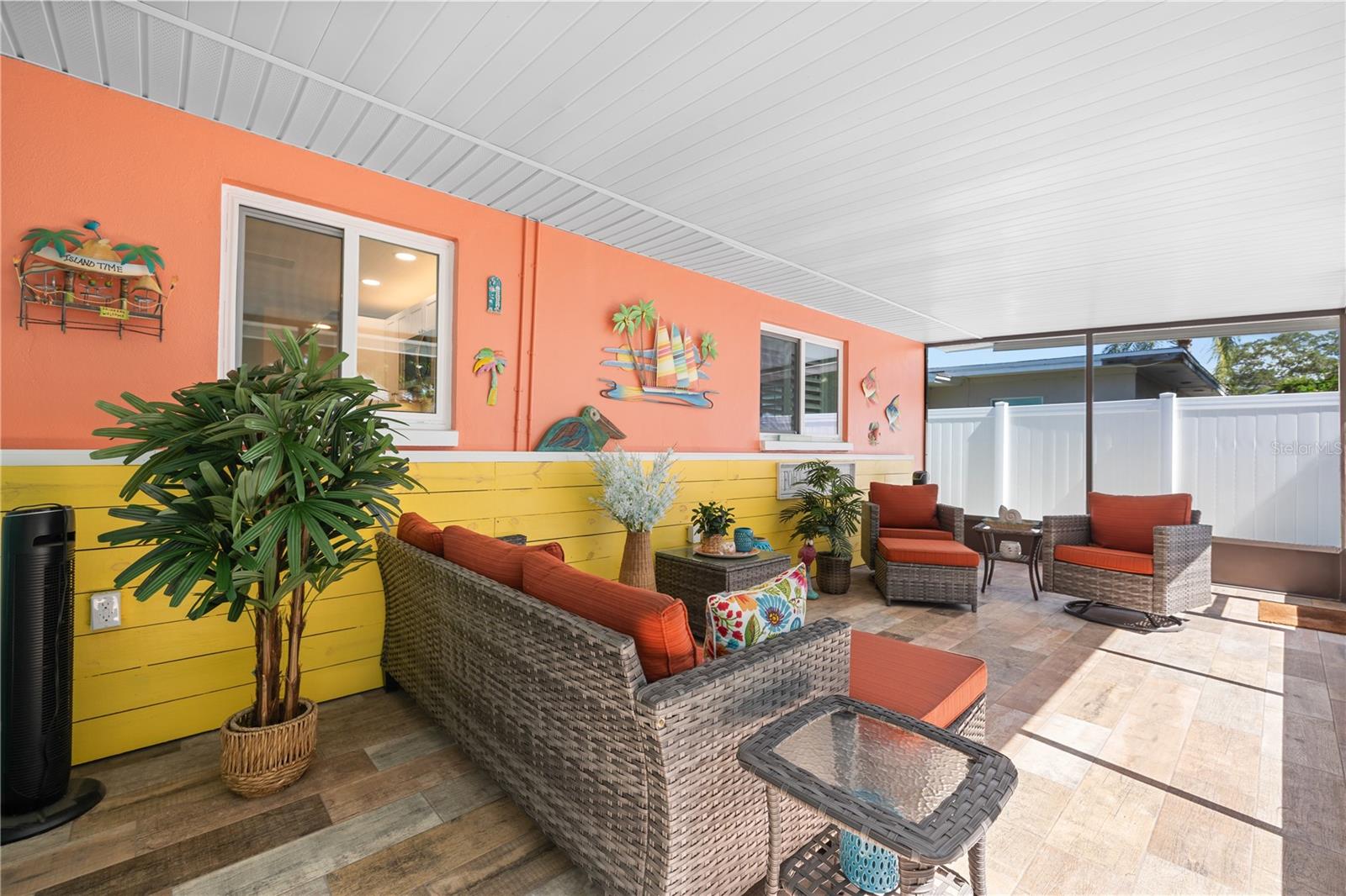 929 SANTA MONICA DRIVE, Dunedin, FL 34698
