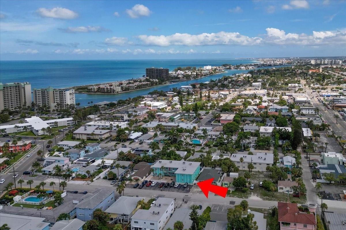 555 69TH AVENUE, #1, St Petersburg, FL 33706