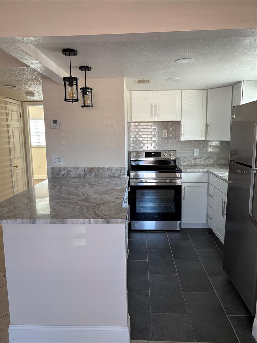 555 69TH AVENUE, #1, St Petersburg, FL 33706