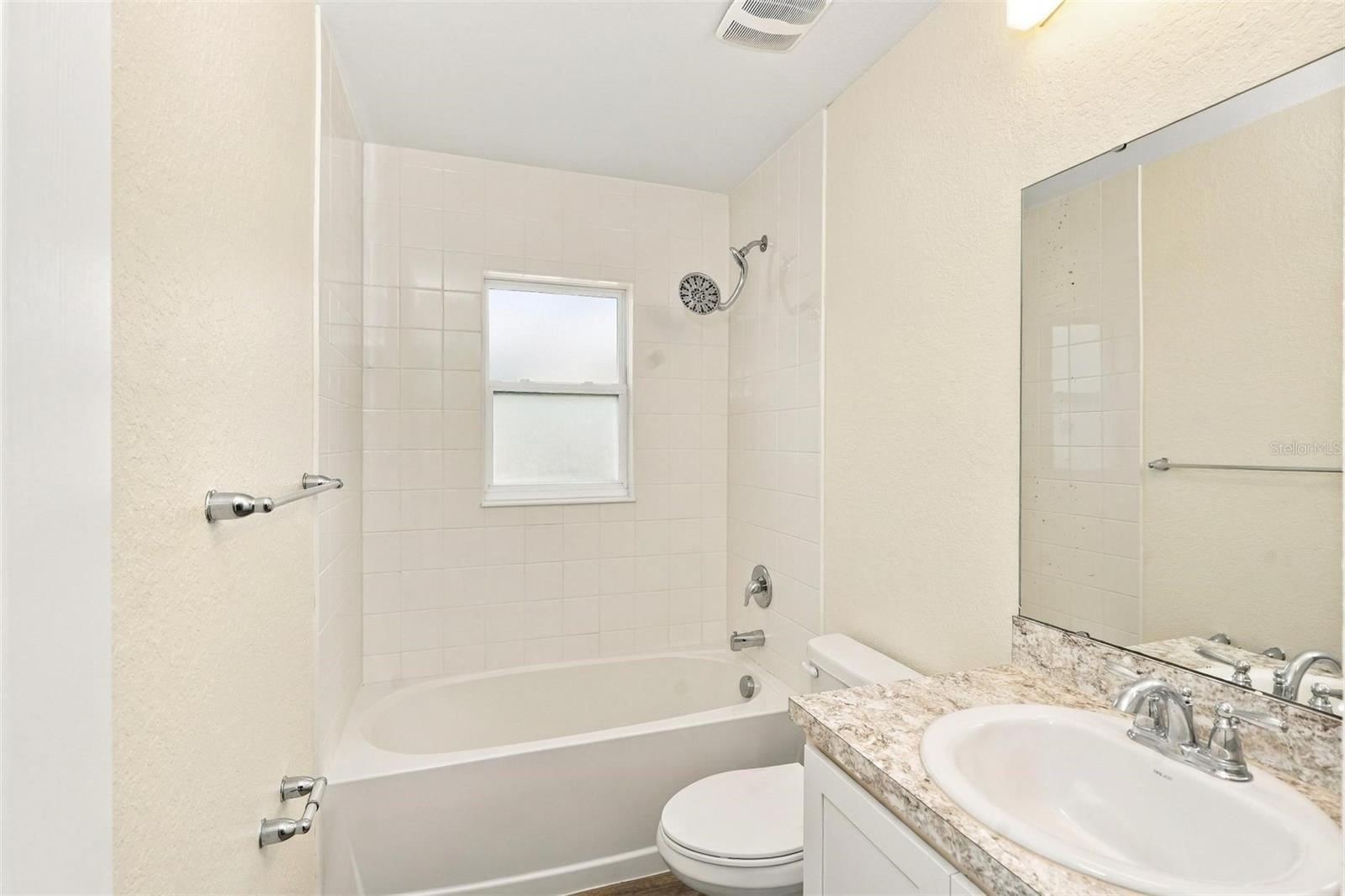 2021 HARVEST LANDING CIRCLE, Lakeland, FL 33810