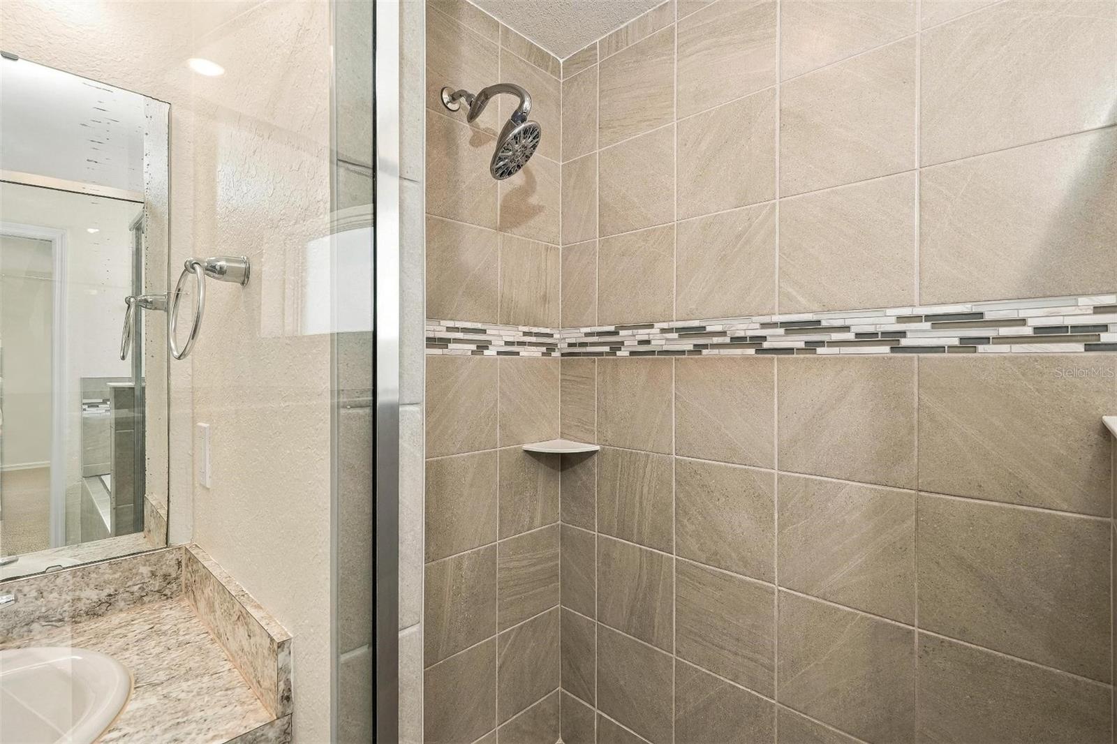 2021 HARVEST LANDING CIRCLE, Lakeland, FL 33810