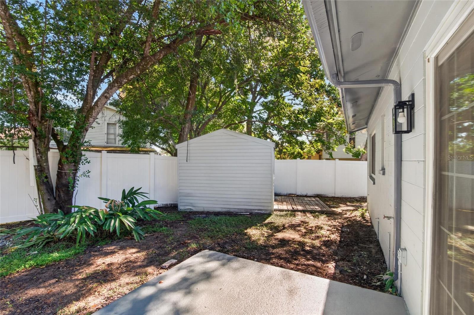 605 HILLPOINT WAY, Brandon, FL 33510