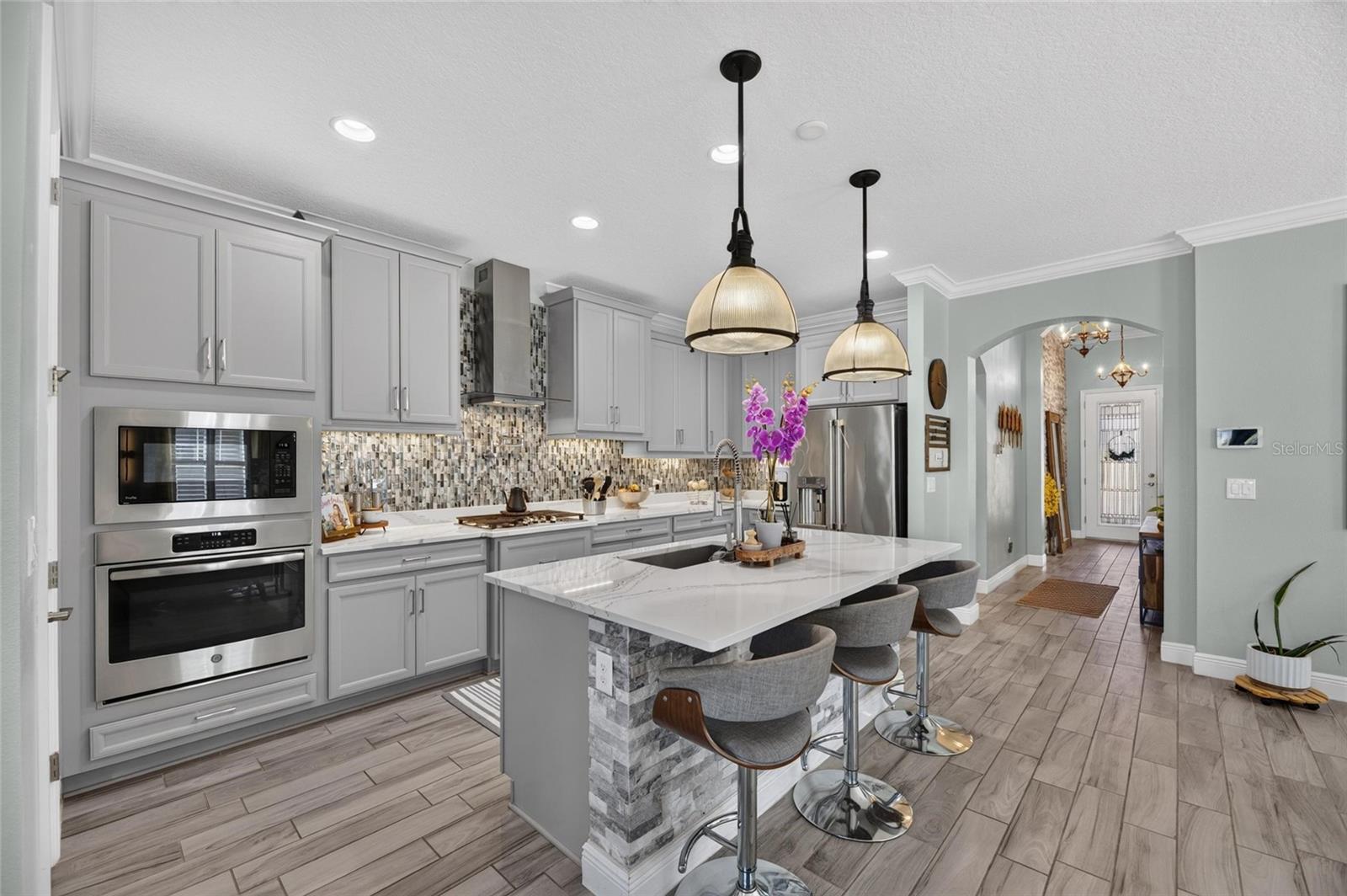 5527 SILVER SUN DRIVE, Apollo Beach, FL 33572