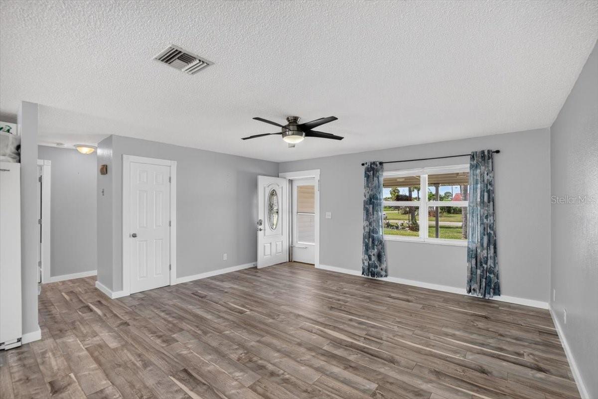 6205 FAIRWAY BOULEVARD, Apollo Beach, FL 33572