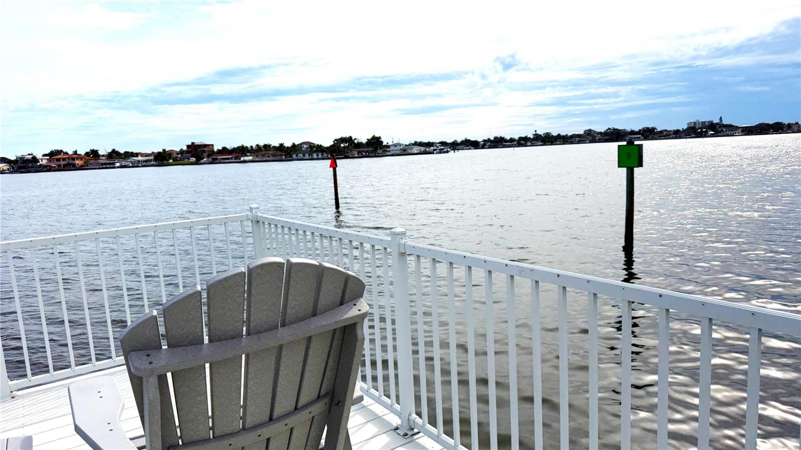 Watch the Boats go by