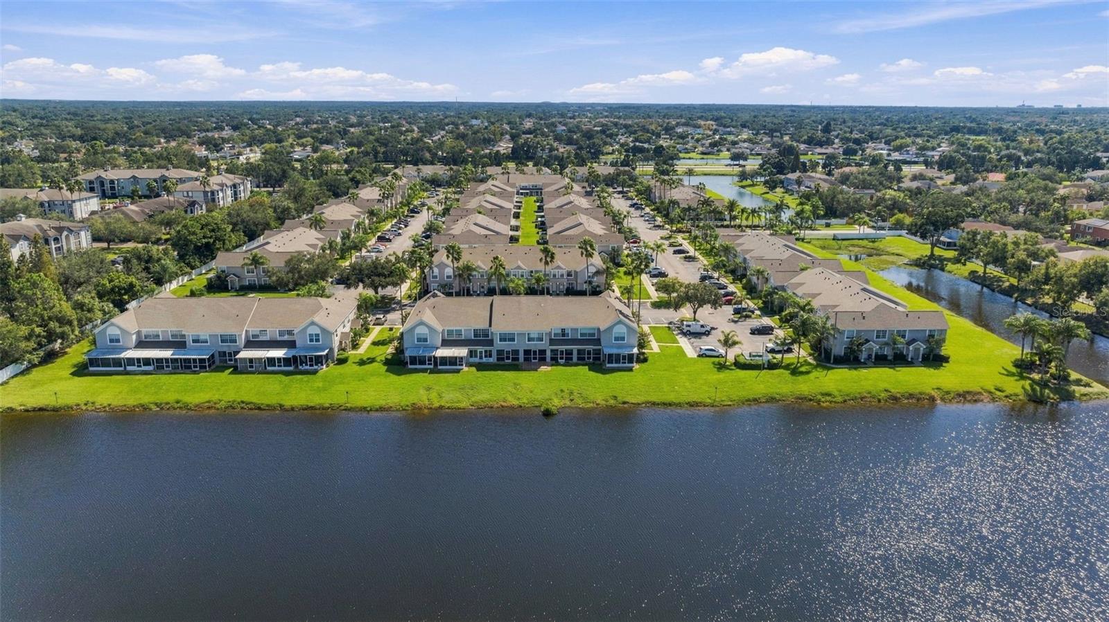 349 KENSINGTON LAKE CIRCLE, Brandon, FL 33511