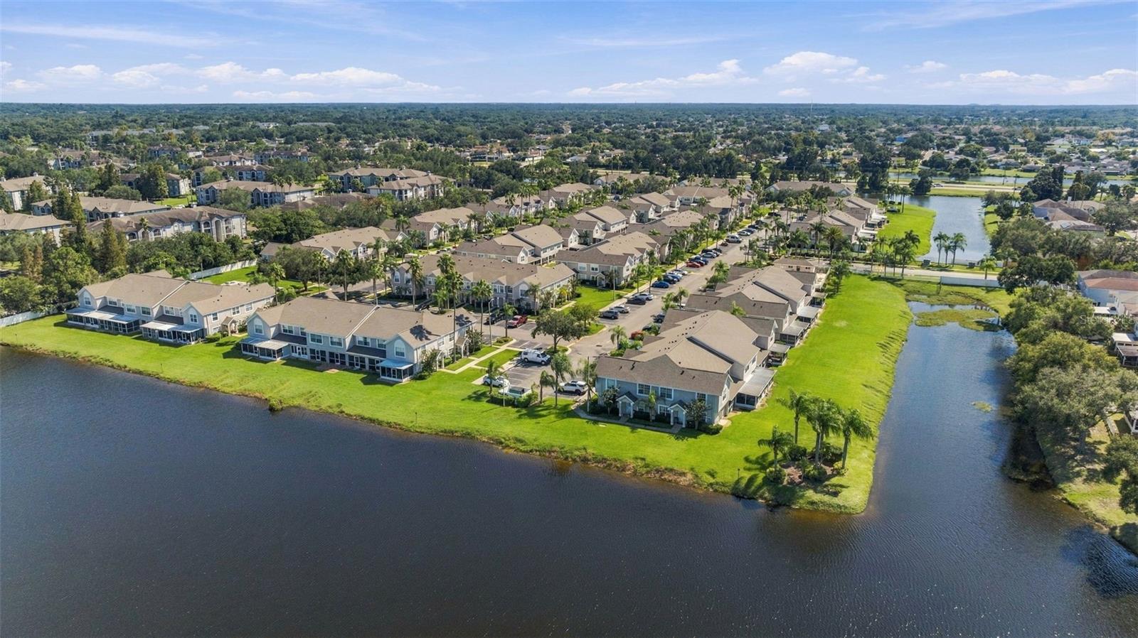 349 KENSINGTON LAKE CIRCLE, Brandon, FL 33511
