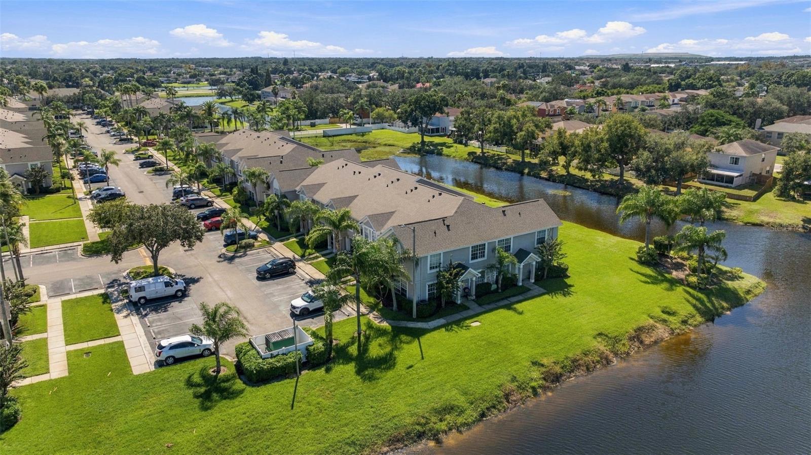 349 KENSINGTON LAKE CIRCLE, Brandon, FL 33511