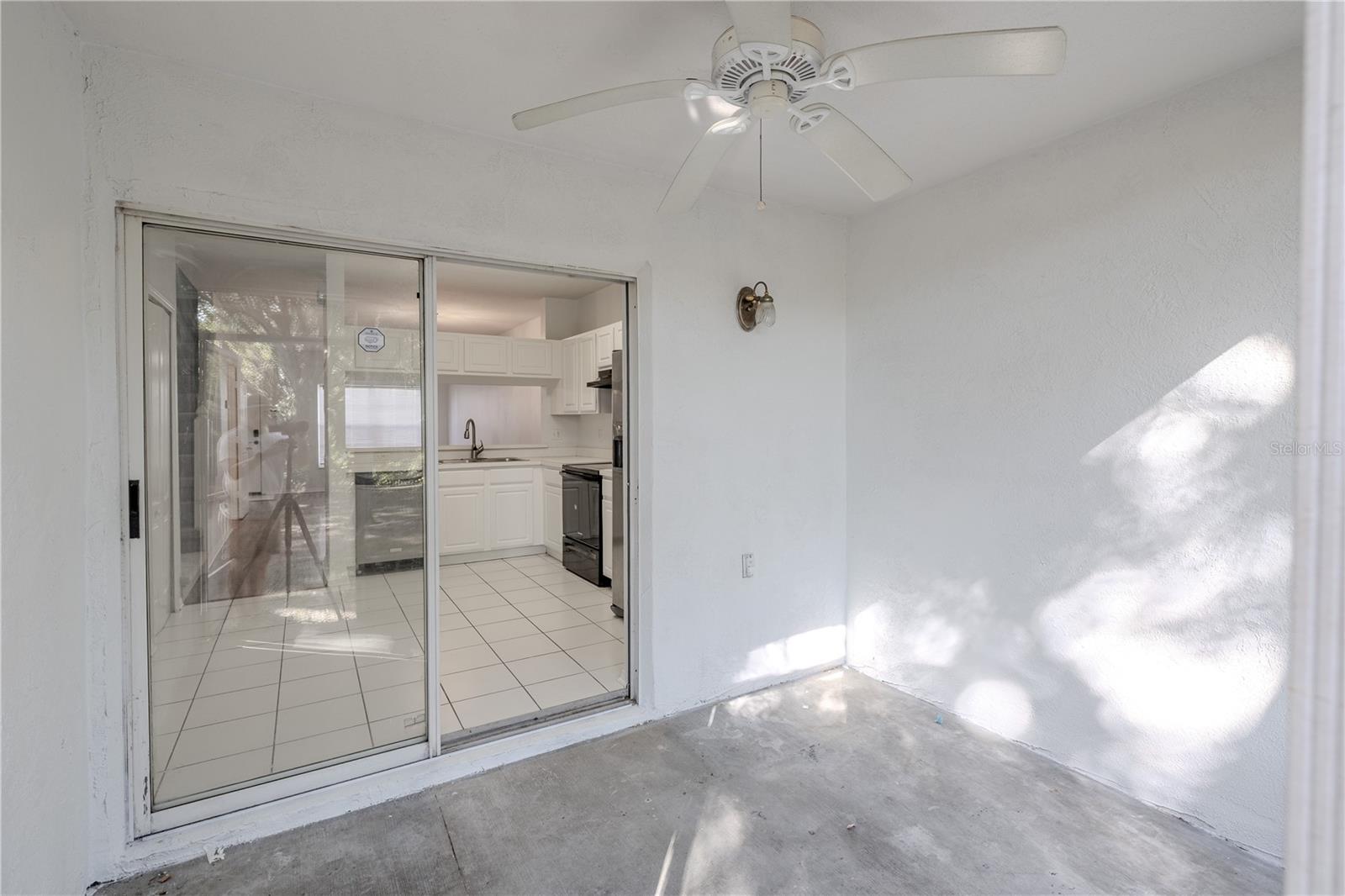 2432 LAKE WOODBERRY CIRCLE, Brandon, FL 33510