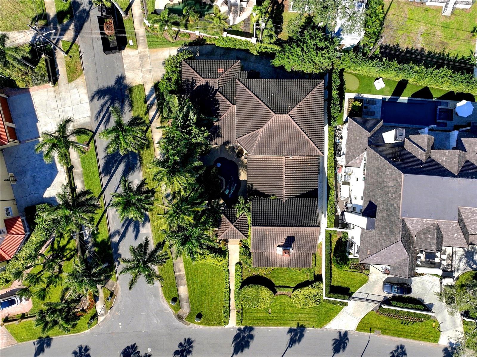200 BRIGHTWATERS BOULEVARD NE, St Petersburg, FL 33704