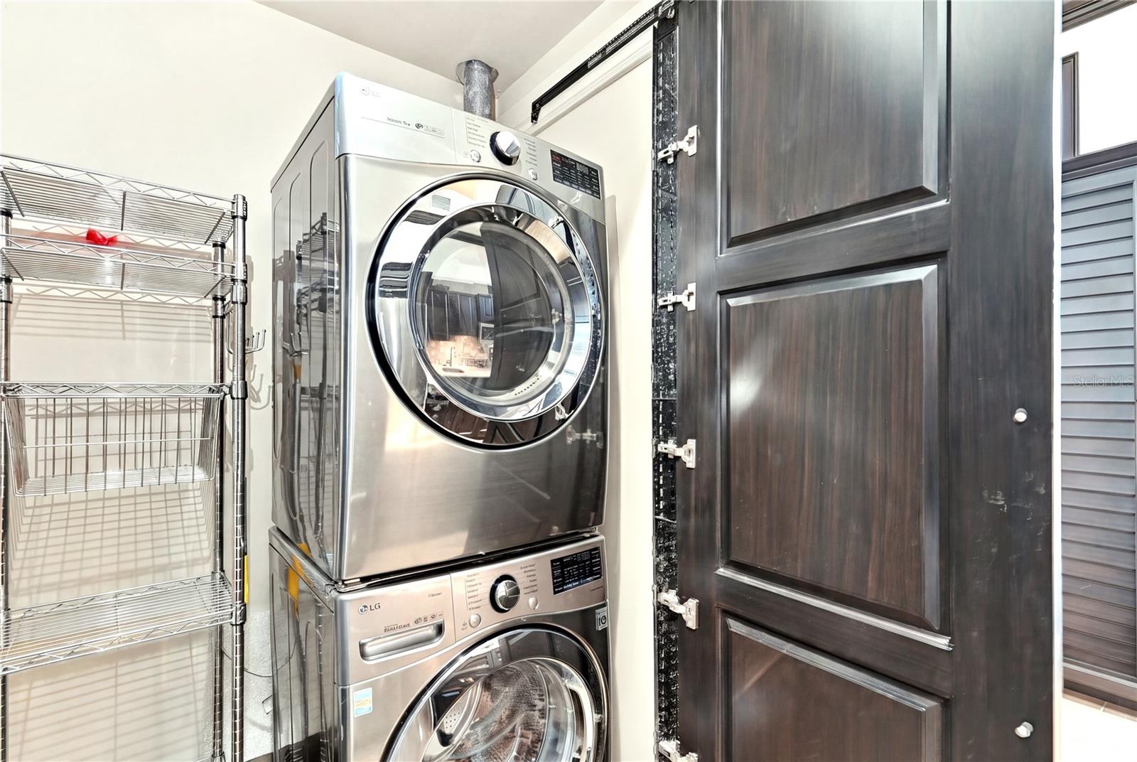 Laundry located in Butler's Pantry