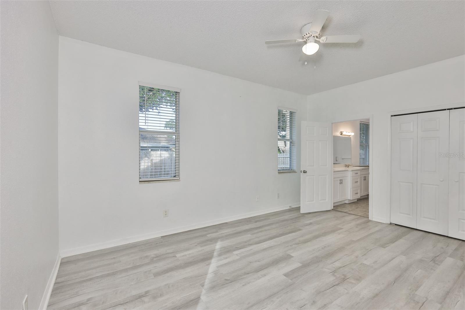 504 GREG STREET, Valrico, FL 33594