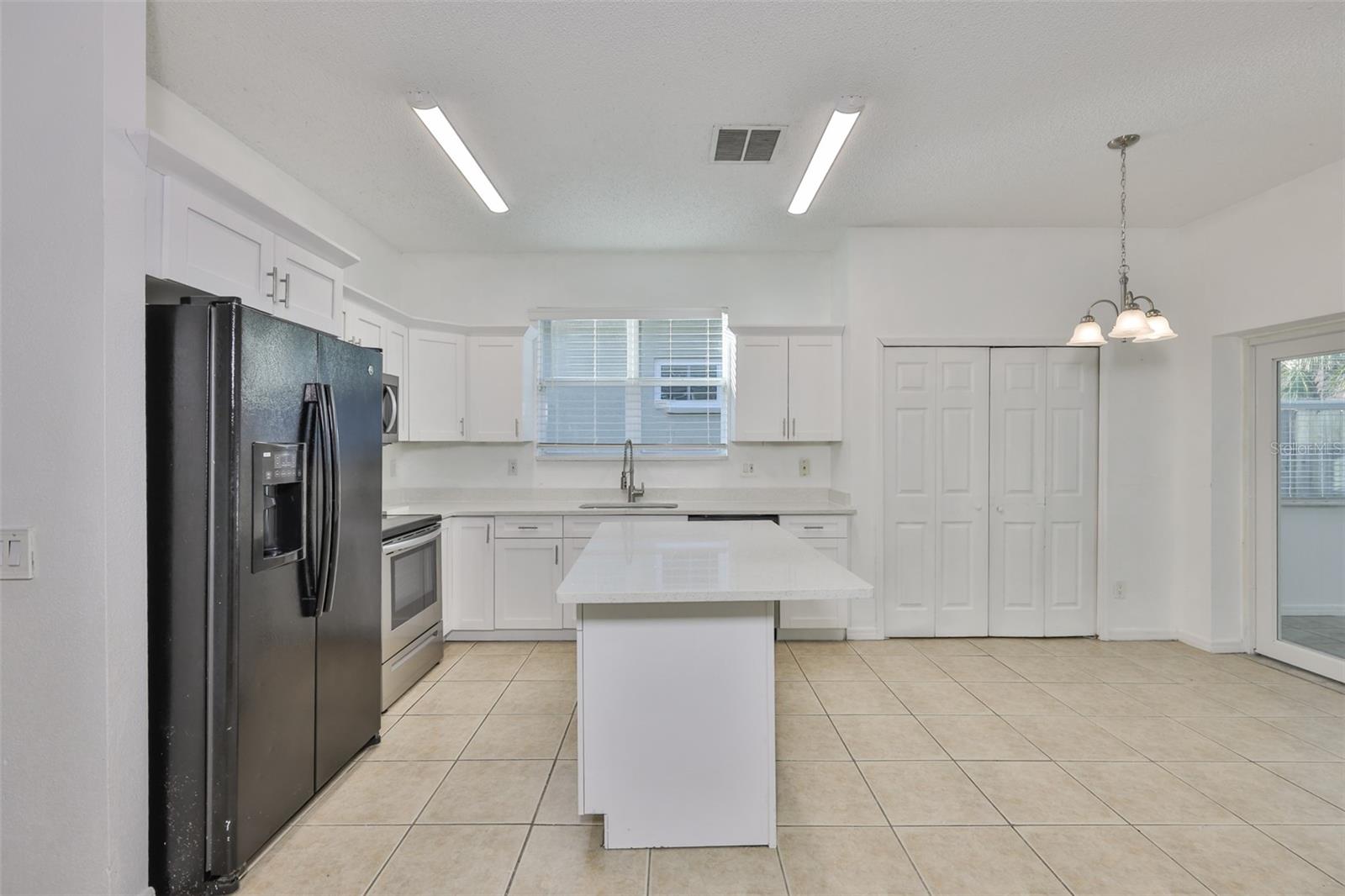 504 GREG STREET, Valrico, FL 33594