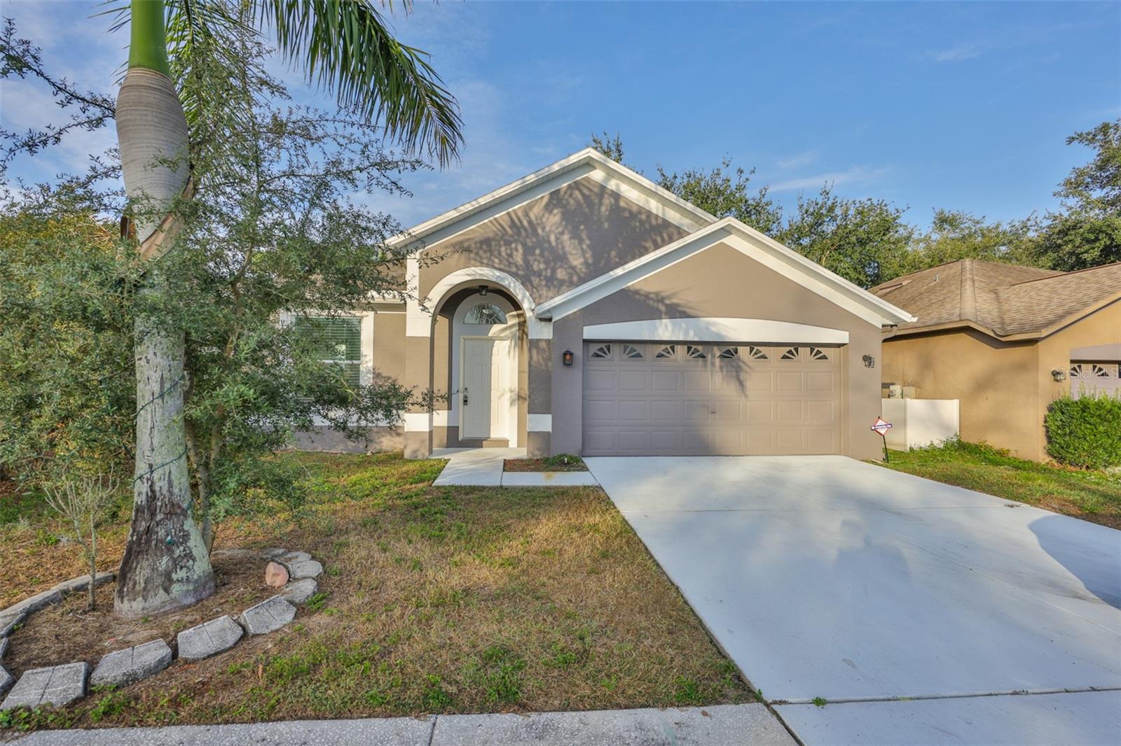 504 GREG STREET, Valrico, FL 33594