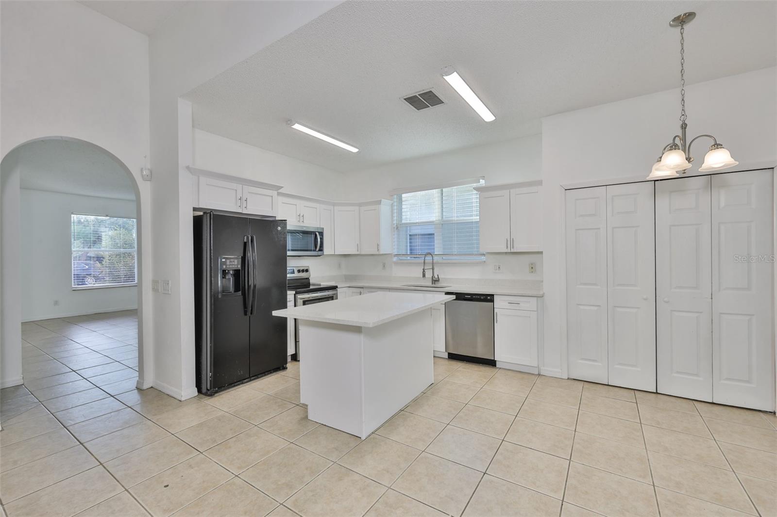 504 GREG STREET, Valrico, FL 33594