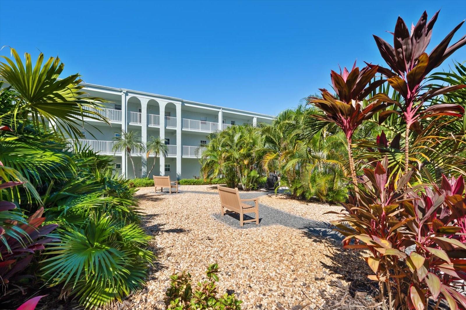 Courtyard with lush tropical landscaping