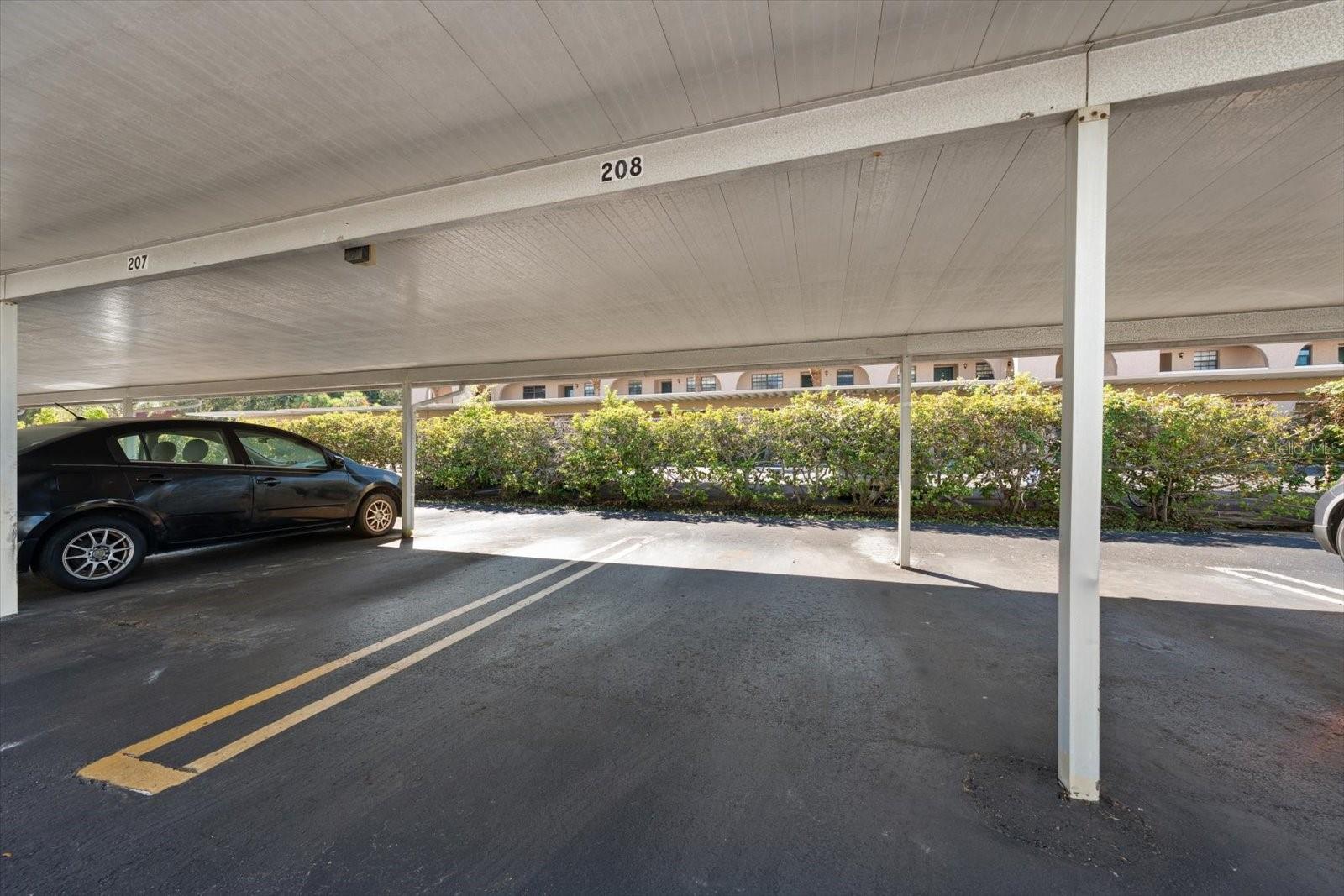 Covered carport #208