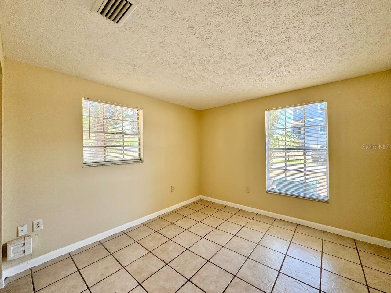 7601 S SWOOPE STREET, Tampa, FL 33616