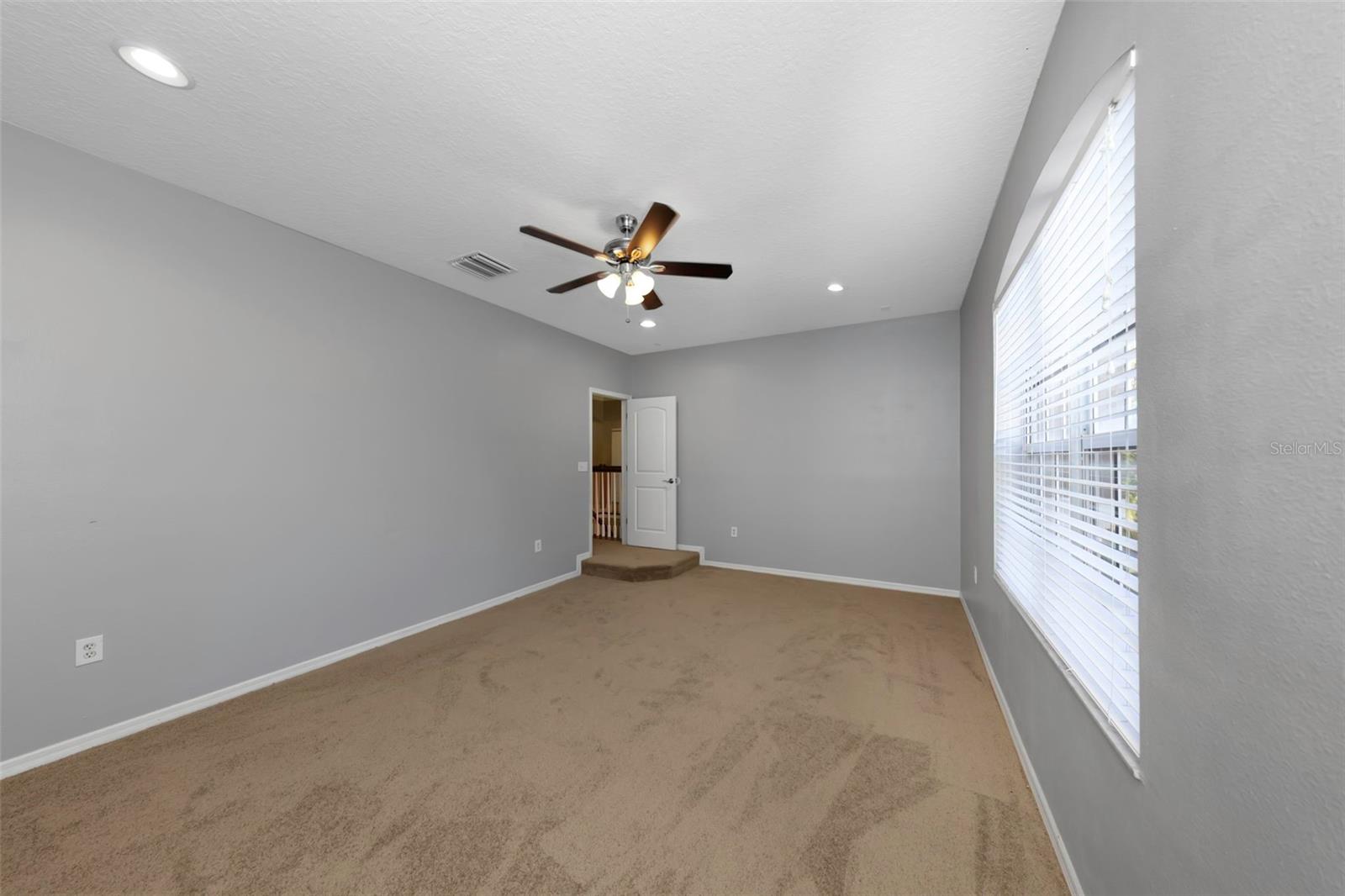 1406 MCCREA DRIVE, Lutz, FL 33549