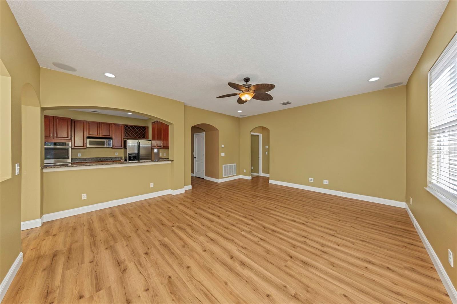 1406 MCCREA DRIVE, Lutz, FL 33549