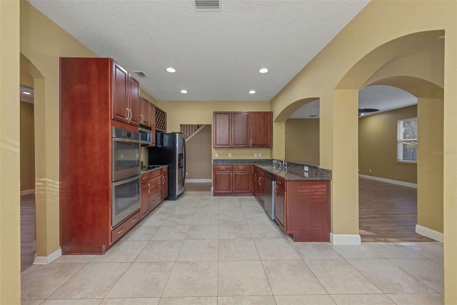 1406 MCCREA DRIVE, Lutz, FL 33549