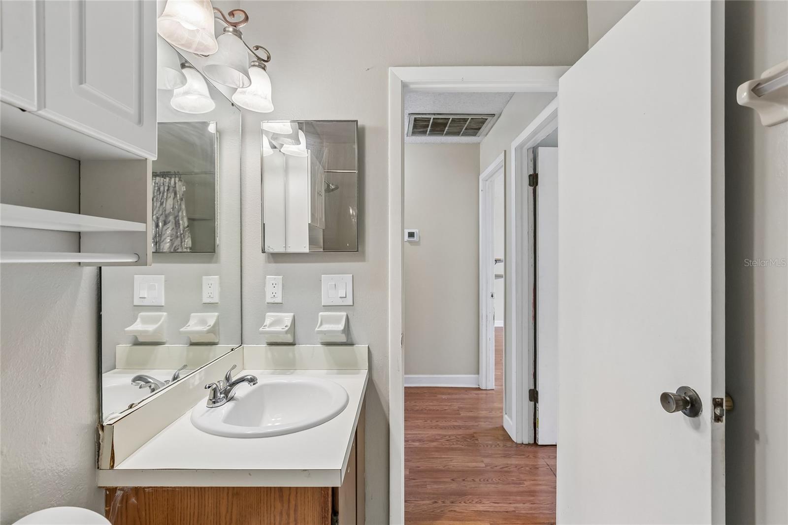 5214 CORVETTE DR, Tampa, FL 33624