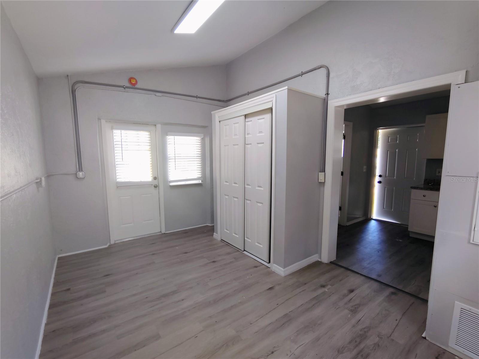 9530 LYNN LANE, #D, Seminole, FL 33777 9530 LYNN LANE, #D, Seminole, FL 33777
