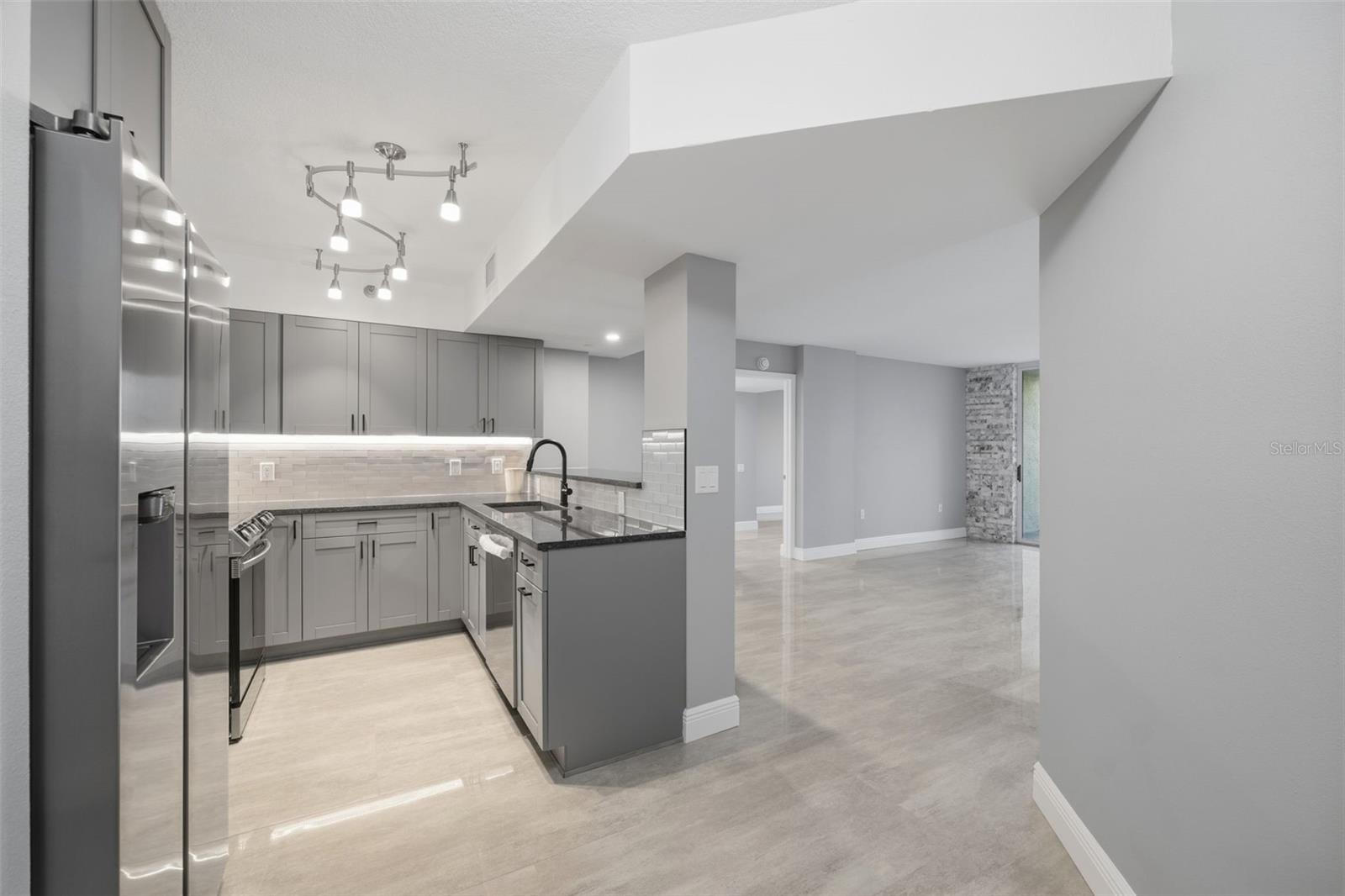 2333 FEATHER SOUND DRIVE, #A401, Clearwater, FL 33762