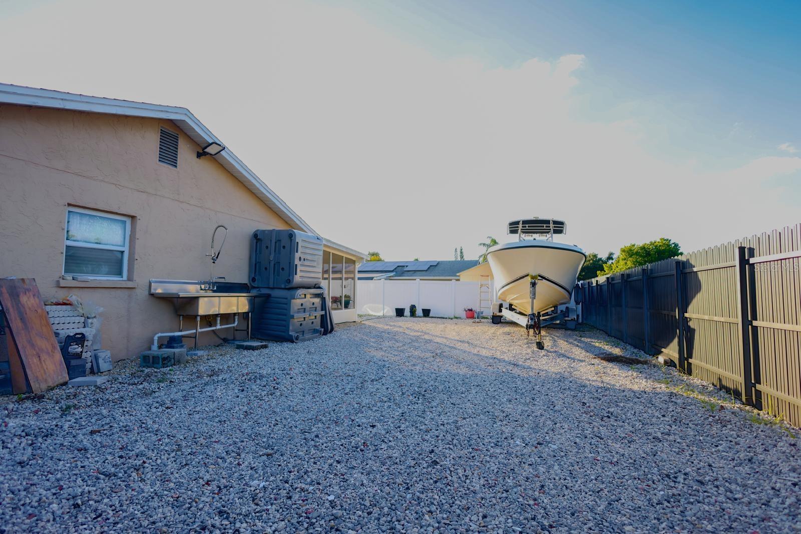 4004 HIGHLAND AVENUE W, Bradenton, FL 34205