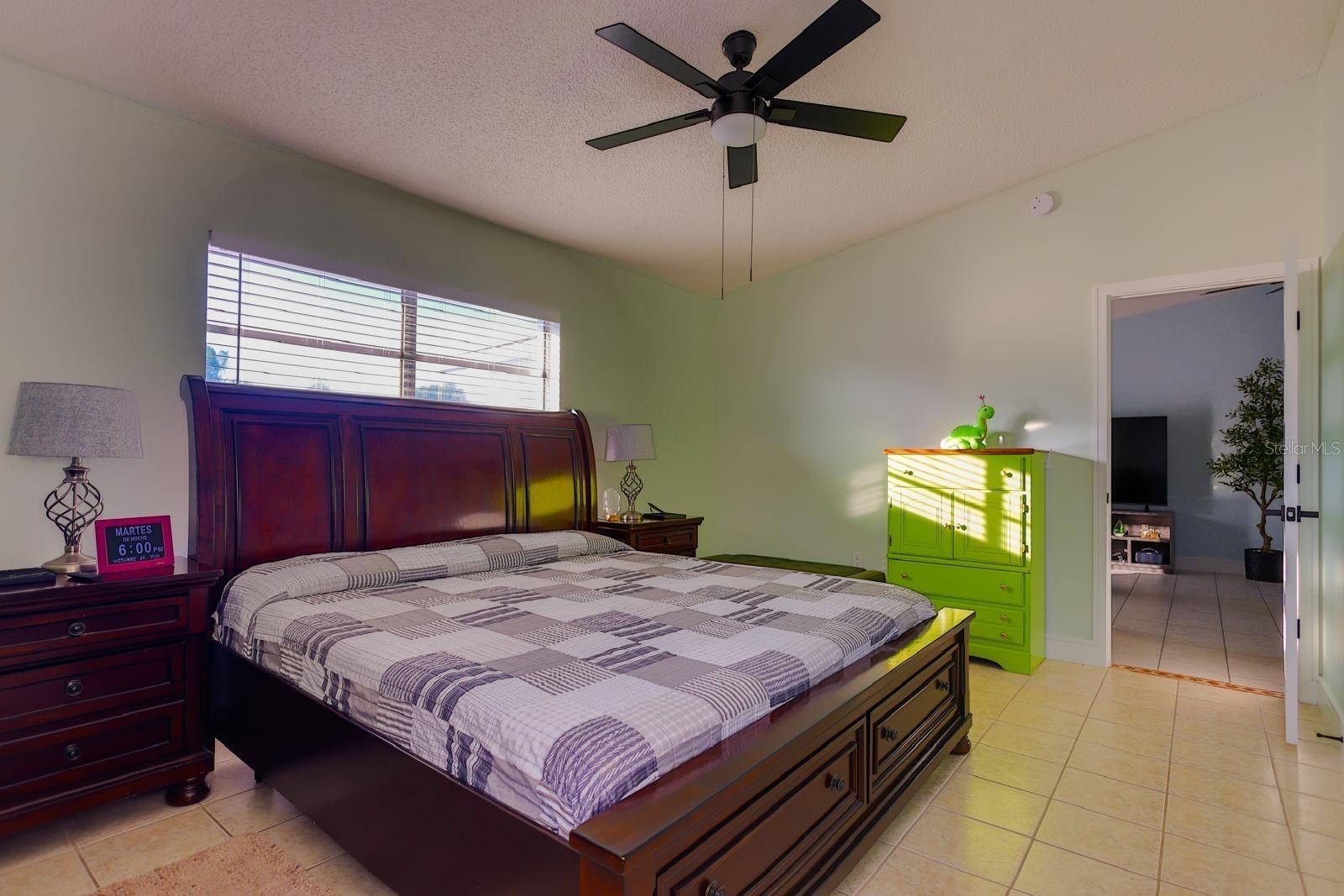 4004 HIGHLAND AVENUE W, Bradenton, FL 34205