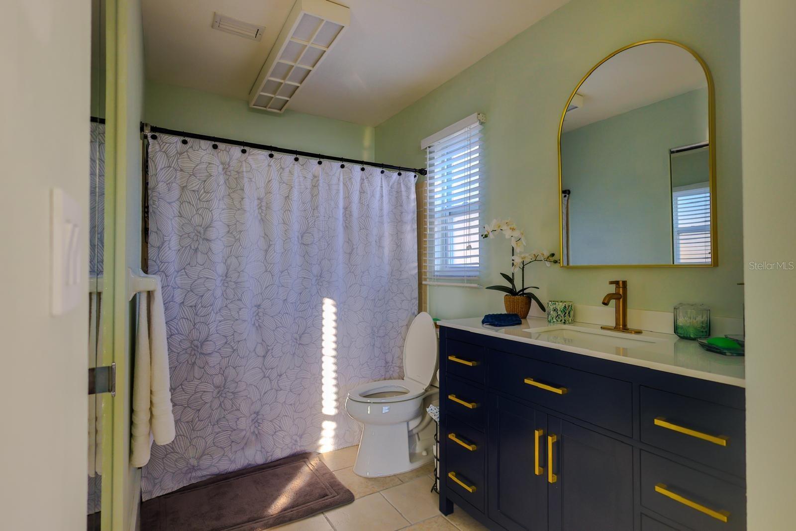 4004 HIGHLAND AVENUE W, Bradenton, FL 34205