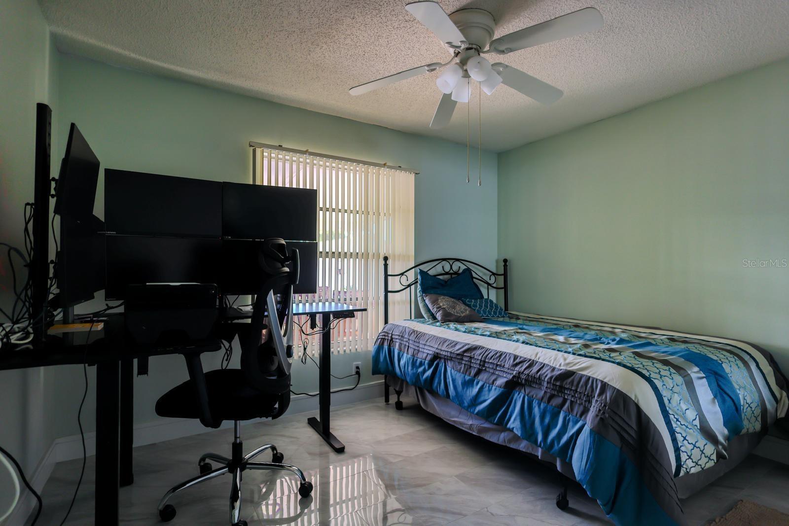4004 HIGHLAND AVENUE W, Bradenton, FL 34205