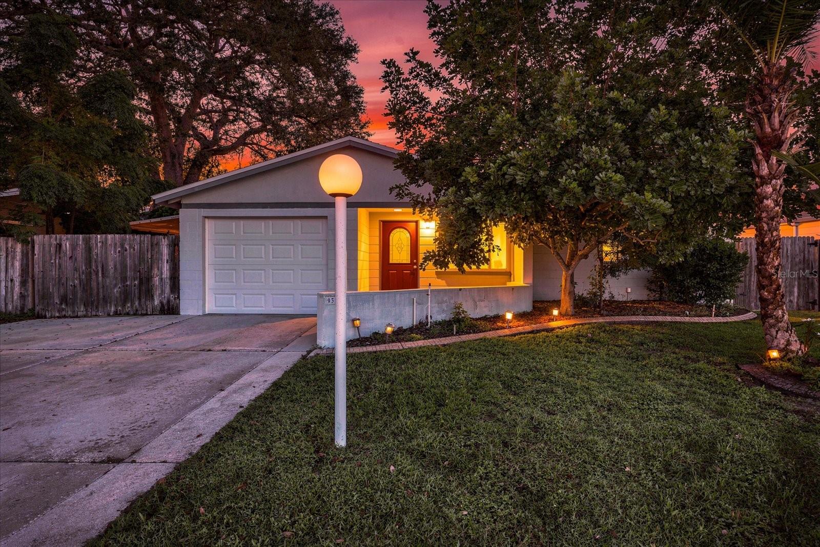 9371 110TH STREET, Seminole, FL 33772