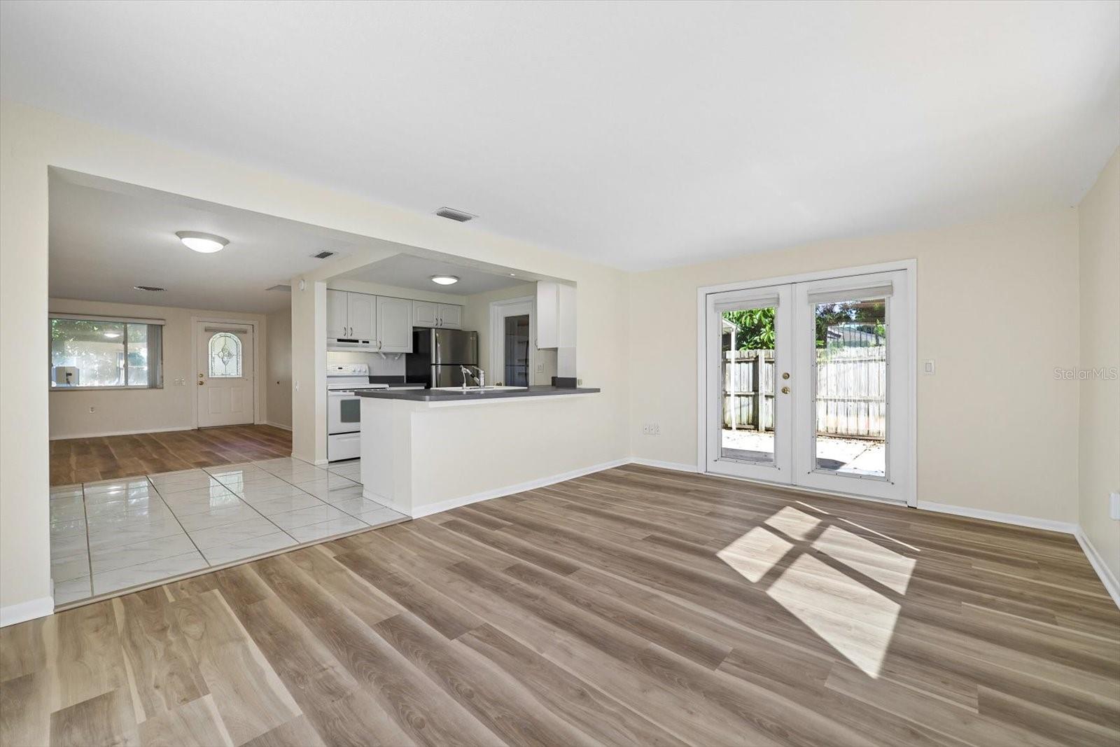 9371 110TH STREET, Seminole, FL 33772