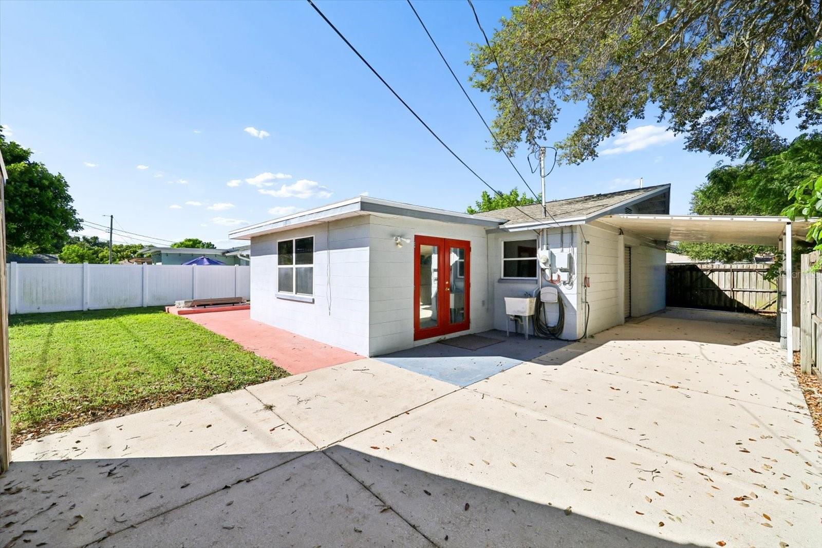 9371 110TH STREET, Seminole, FL 33772