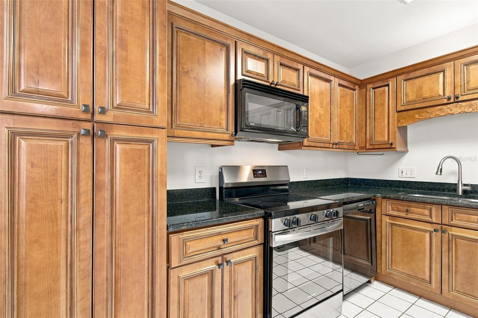 315 S EDISON AVENUE, #8, Tampa, FL 33606