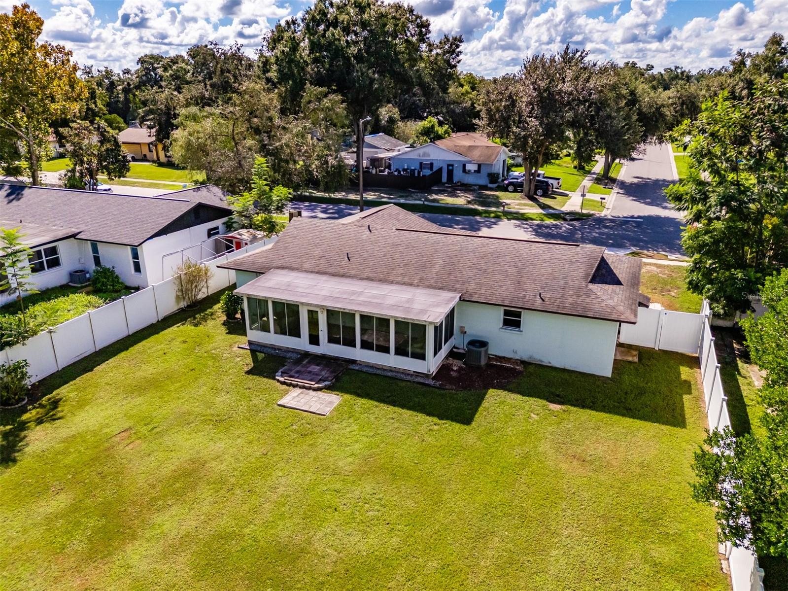 3302 KING RICHARD, Seffner, FL 33584