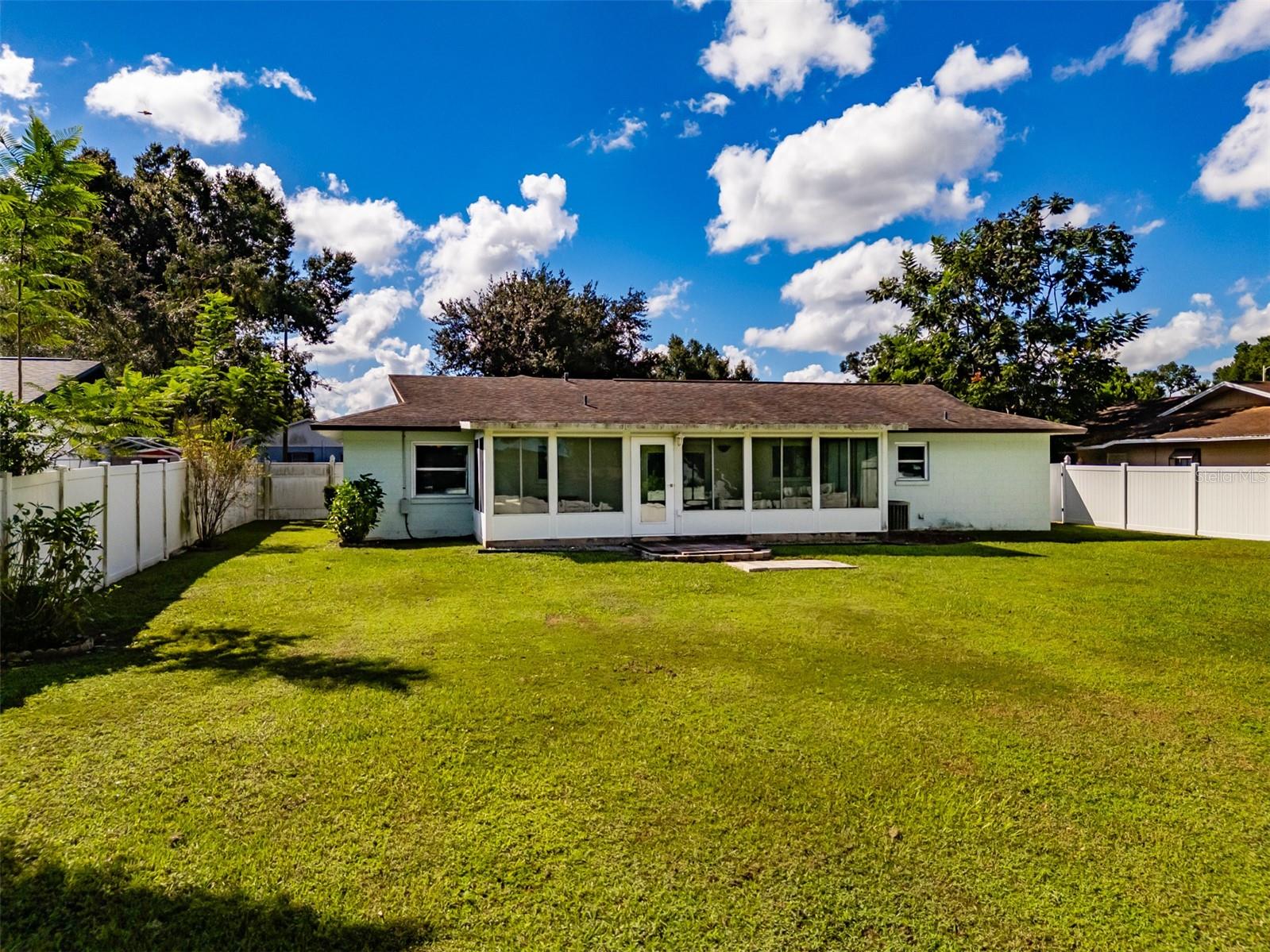 3302 KING RICHARD, Seffner, FL 33584