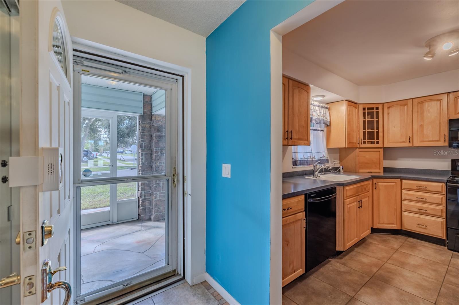 3302 KING RICHARD, Seffner, FL 33584 3302 KING RICHARD, Seffner, FL 33584